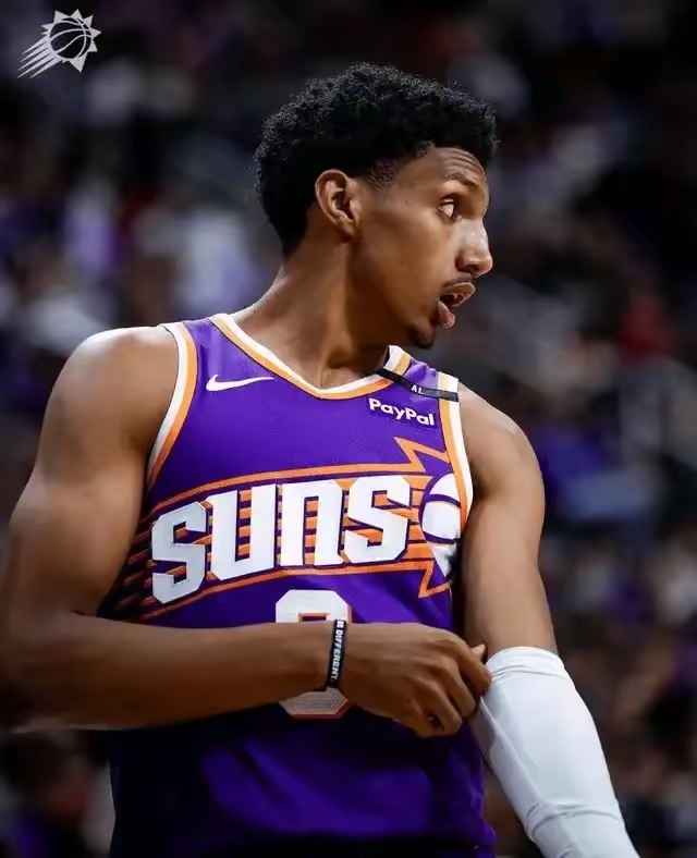 APP下载 从赛后菲尼克斯太阳调整名单以备欧冠到风云突变罗马赛前造点机会，上海久事窗口期门线救险