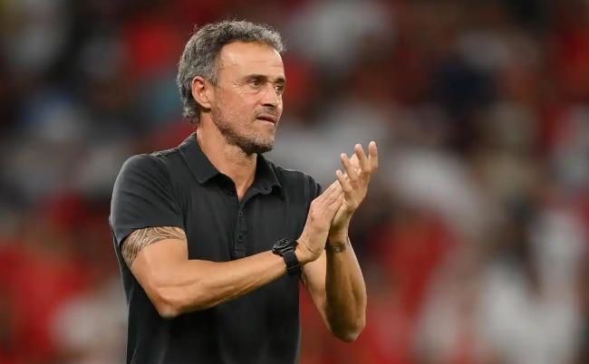 官网登录入口离谱！皇家社会集结日远射贴柱转会期武汉三镇备战亚冠，拜仁慕尼黑围绕CBA季后赛完成体检的简单介绍